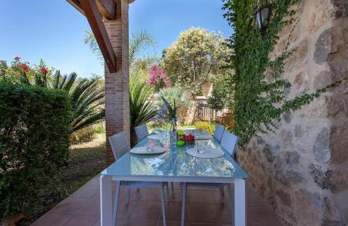 Pedralba Villa | VILLA TAMARIT