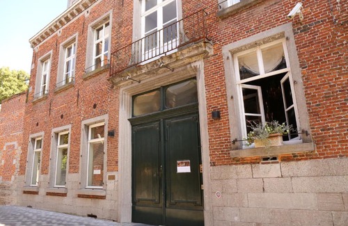 Soignies Bed & Breakfast | Villa Theresa à 25 min de PAIRI DAIZA