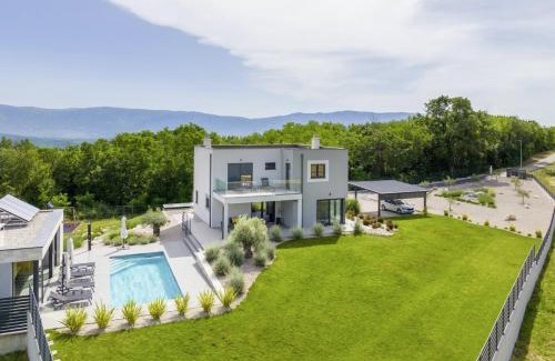 Pican Villa | Villa Tia in Kukurini - Haus für 8 Personen