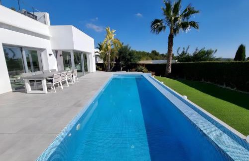 Lo Rufete Villa | Villa Tipuana 7