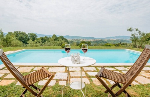 Torricella in Sabina Villa | Villa Todari - Three Bedroom Villa, Sleeps 10