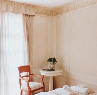 Wesola Bed & Breakfast | Villa Toscana Warszawa