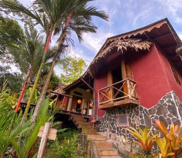 Punta Uva Villa | Villa Toucan with National Geographic Views