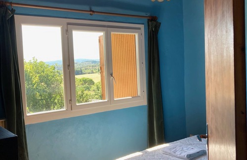 Brissac Villa | Villa Tranquille between sea and mountains