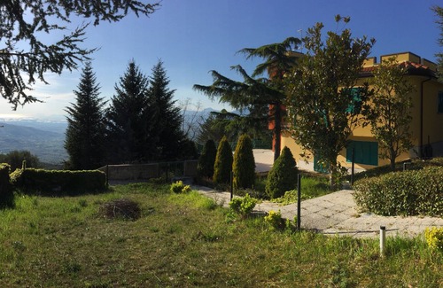 Postiglione Villa | Villa Venus. Historic villa in the green. Relaxation and nature.