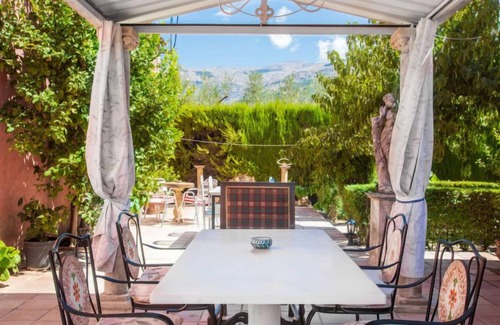 Niguelas House | Villa Verde by Interhome