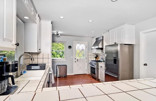 Moss Beach House | Villa Villekulla 4 bed 3 bath home with Ocean View