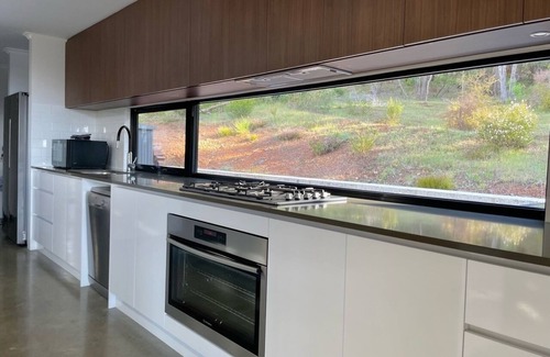 Yallingup Siding House | Villa Vines @ Rivendell Winery Estate