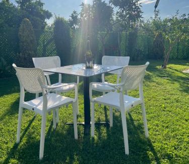 Otllak Bed & Breakfast | Villa Visi