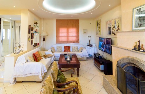 Voutai House | Villa Voutes