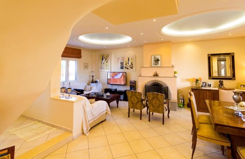 Voutai House | Villa Voutes