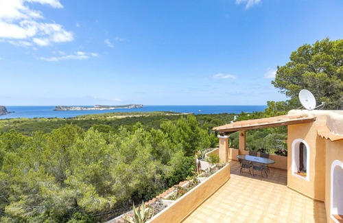 Cala Comte Villa | Villa with breathtaking sea view