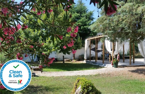 Alcanede Cottage | Villa with 650m2 for 14 people, swimming pool and 7 suites, fully equipped
