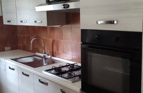 Capitana Villa | Villa with large garden, close to the sea. Pets allowed