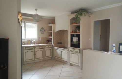 Rochefort-du-Gard Villa | VILLA WITH POOL (10 minutes from Avignon: 15 minutes from Pont-du-Gard!)