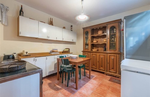 Misilmeri House | Villa with Pool, Pets & WiFi