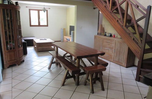 Etang Sale Les Bains Villa | Villa with garden and swimming pool in quiet dead end 5 minutes from the beach.