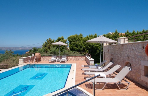 Kokkinon Khorion Villa | Villa Zara