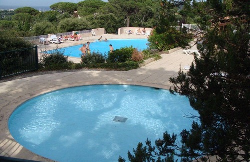 Cogolin House | Village de Campagne Comfortable holiday residence