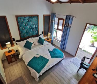 Fulhadhoo House | Village Hideaways & Spas