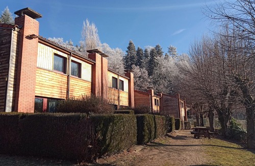 Vorey Ski Chalet | Village of lodgings on the banks of the Loire