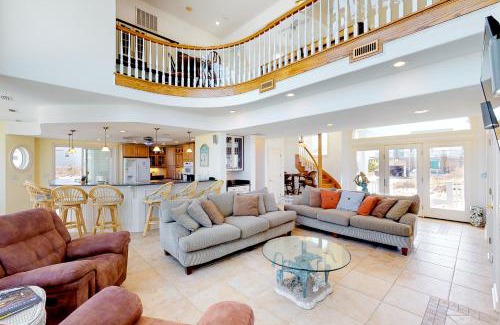 Sandbridge House | Villamare