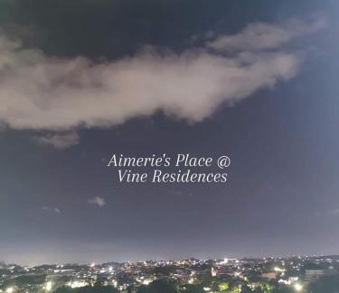 San Bartolome Bed & Breakfast | Vine Residences -Cozy 2BR with Balcony