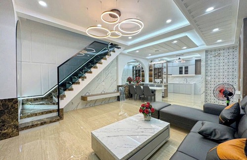 Phu My Hung Apartment | Vinh Doan apartment with AC