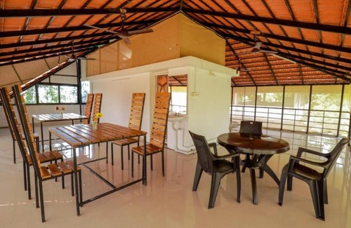 Alappuzha House | Vinodam River View Resort