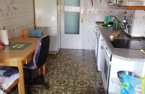 Milagrosa Condo | Vintage House in Pamplona Near the Plaza de los Fueros