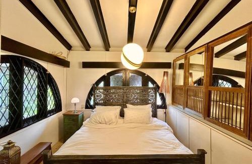 Petaling Jaya Apartment | Vintage Master bedroom with private toilet & bathtub
