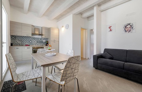 Santa Croce Camerina Apartment | Violet Apartment 35sqm