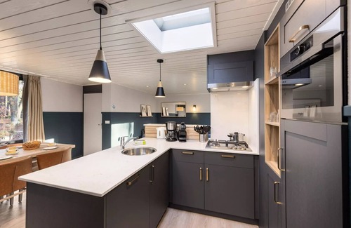 Lommel House | VIP-Cottage für 4 Personen