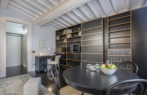 Santa Croce Apartment | Virgilio - Sweet Dreams in Florence
