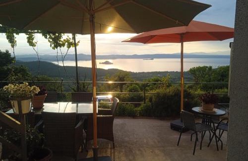 Montefiascone Apartment | Virginia house