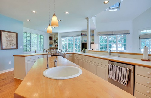 Wicomico Church House | Virginia Retreat on Wicomico River w/Dock!