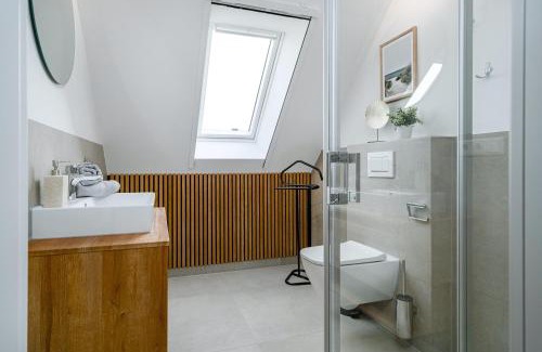 Greetsiel Apartment | Vista 10, neu, OG mit Balkon
