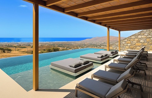 Vivlos Villa | Vista Blue Infinity View Villa