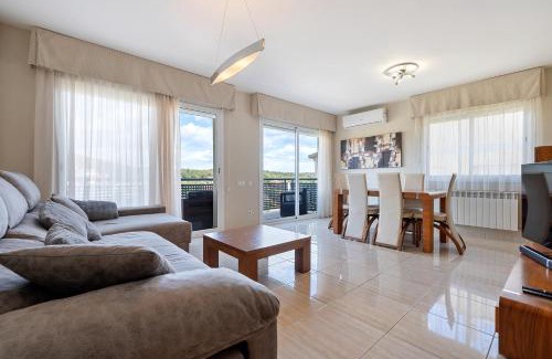 El Castell de Montornes House | Vistabella