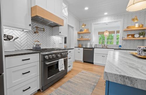 Sister Bay House | Vita Huset by Simple Life Rentals
