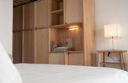 Punta del Este Hotel | Vitaminas - Casa de Playa y Café
