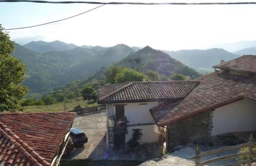Peruyes House | Vivienda Vacacional La Cantera