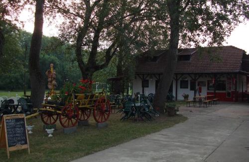 Turistvandi House | Vizimalom Kemping, Panzió és Étterem