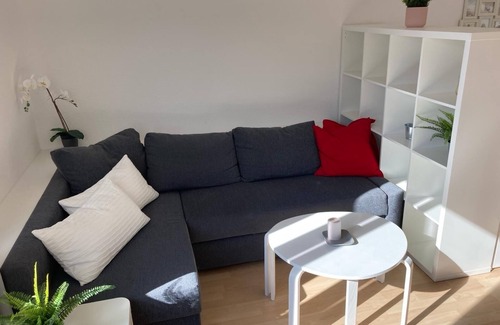 Marienburg Apartment | Vollständig Eingerichtetes Apartment mit Parkplatz