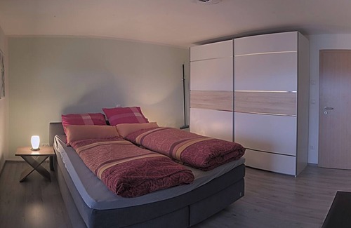 Auerbach in der Oberpfalz Apartment | Vrbo Property