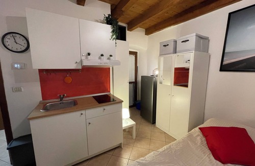Barriera Vecchia-San Giacomo Apartment | Vrbo Property