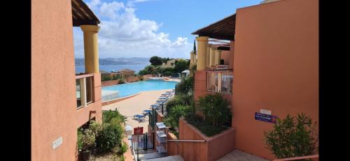 Theoule-Superieur Apartment | Vue mer et sur la baie de Cannes piscine 450m2 randonnée VTT au pied de l Esterel