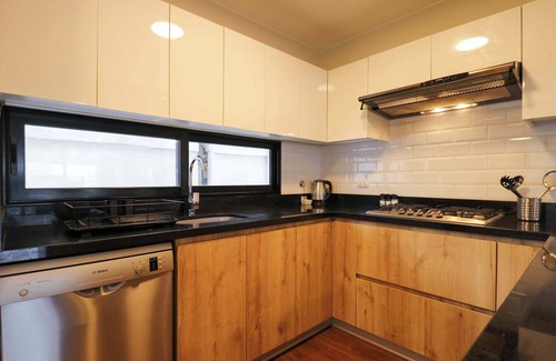 Armendariz Apartment | w* | Spotless 2BR with Balcony in Miraflores