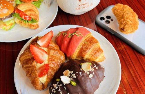 Yanta Qu Hotel | W XIAN Hotel