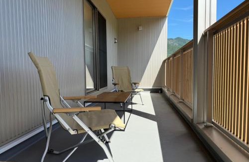 Fujikawaguchiko House | wag ur day - Spacious Villa Sleeps 10 Pet-Friendly dogs and cats Up to 7 Huge Private Dog Run